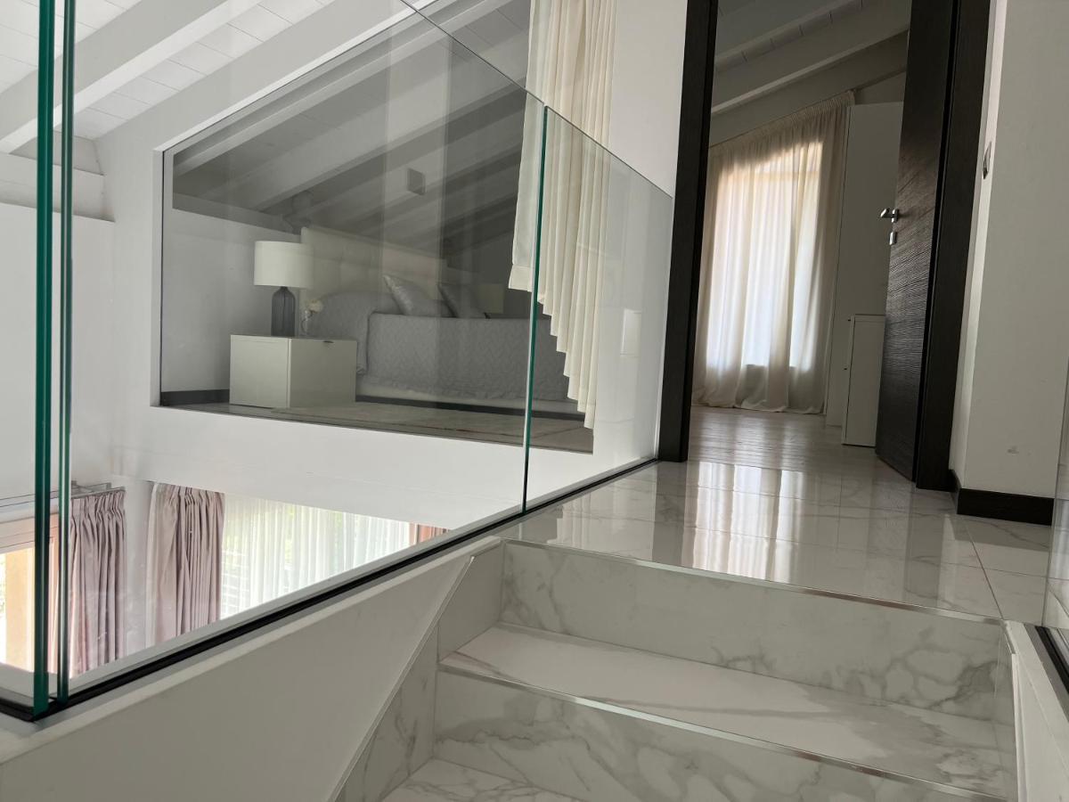 Paganini Suites And Apartments Σιρμιόνε Εξωτερικό φωτογραφία