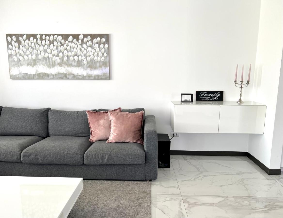 Paganini Suites And Apartments Σιρμιόνε Εξωτερικό φωτογραφία