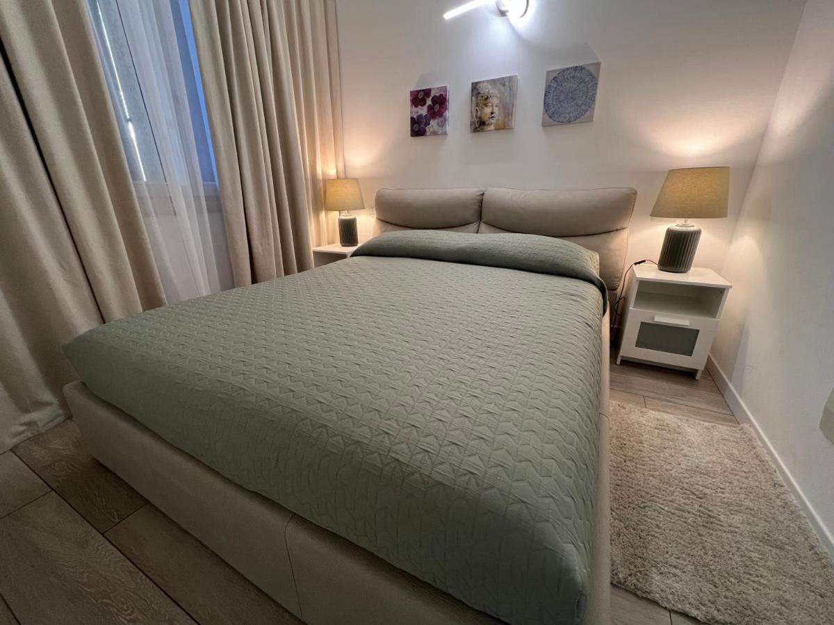 Paganini Suites And Apartments Σιρμιόνε Εξωτερικό φωτογραφία